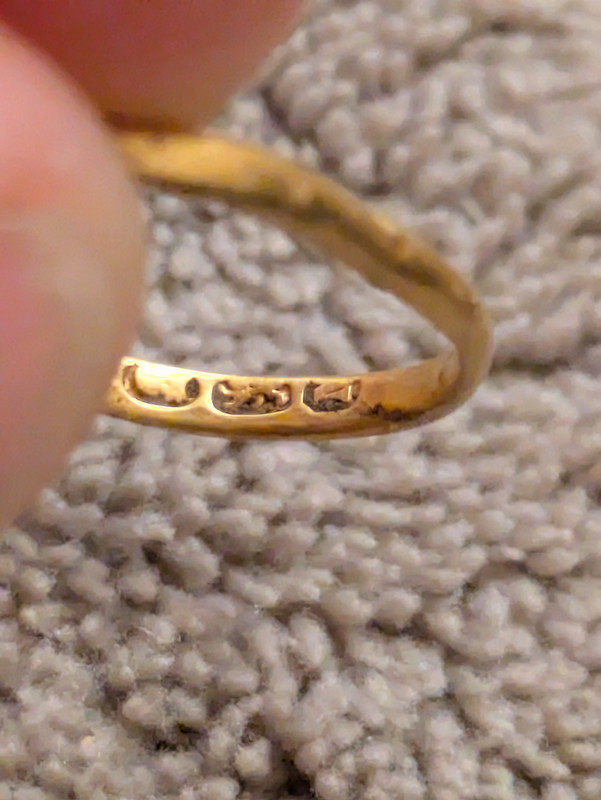 PXL_20251009_182713899