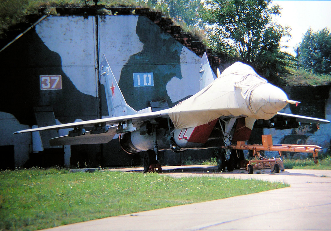 31 GvIAP MiG-29S, 22 red_2960518755_27.07.92