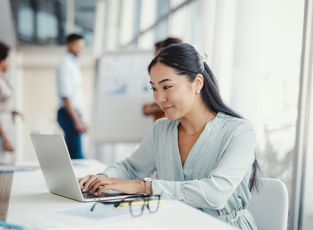 How Accounting Companies Help Entrepreneurs Manage Finances Effectively?