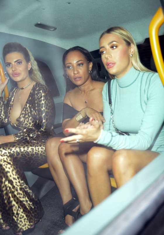 Megan-Barton-Hanson-Nip-Slip-Lisa-Maffia-Upskirt-STARS-com-12