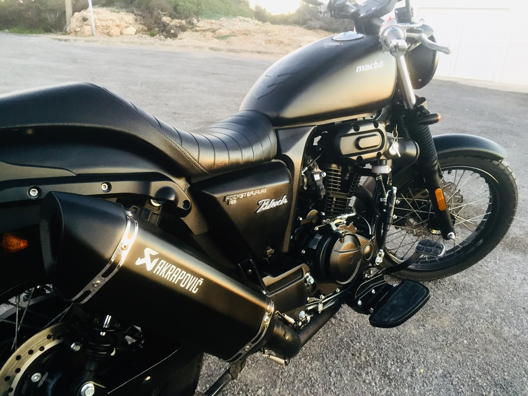 9141D100-1709-4C35-88ED-8EEF3B3C1E8B