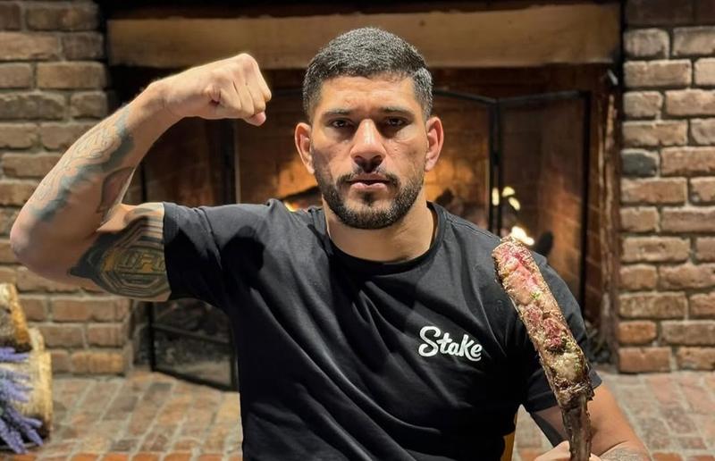 Как се храни Алекс Перейра?