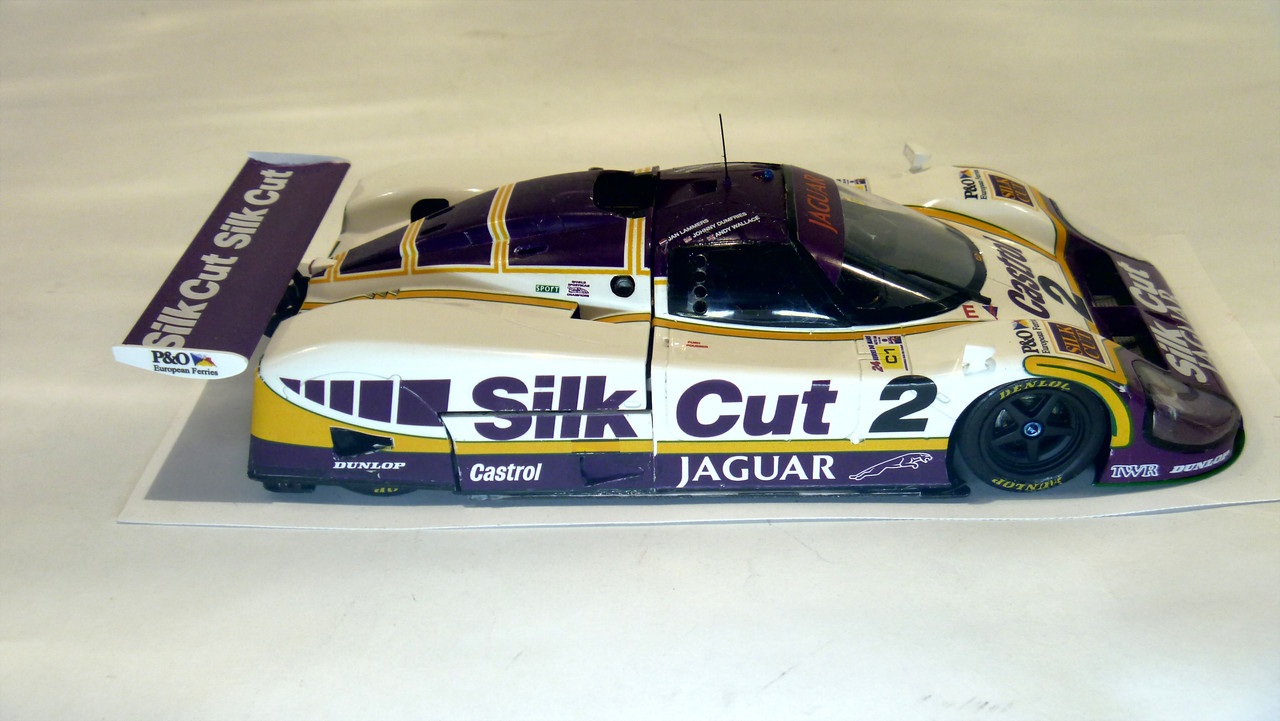 Tamiya Silk Cut Jaguar P1050036