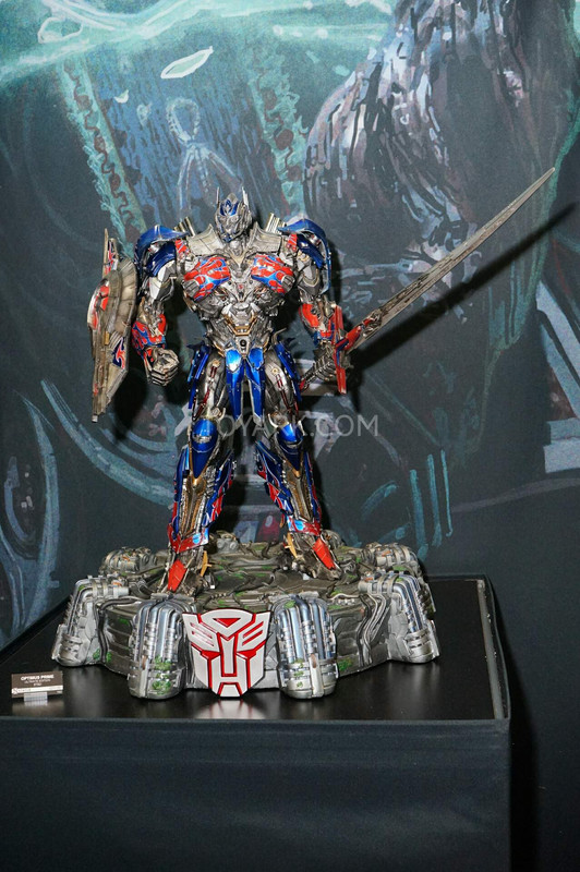 SDCC2015-Prime-1-Studio-Transformers-003