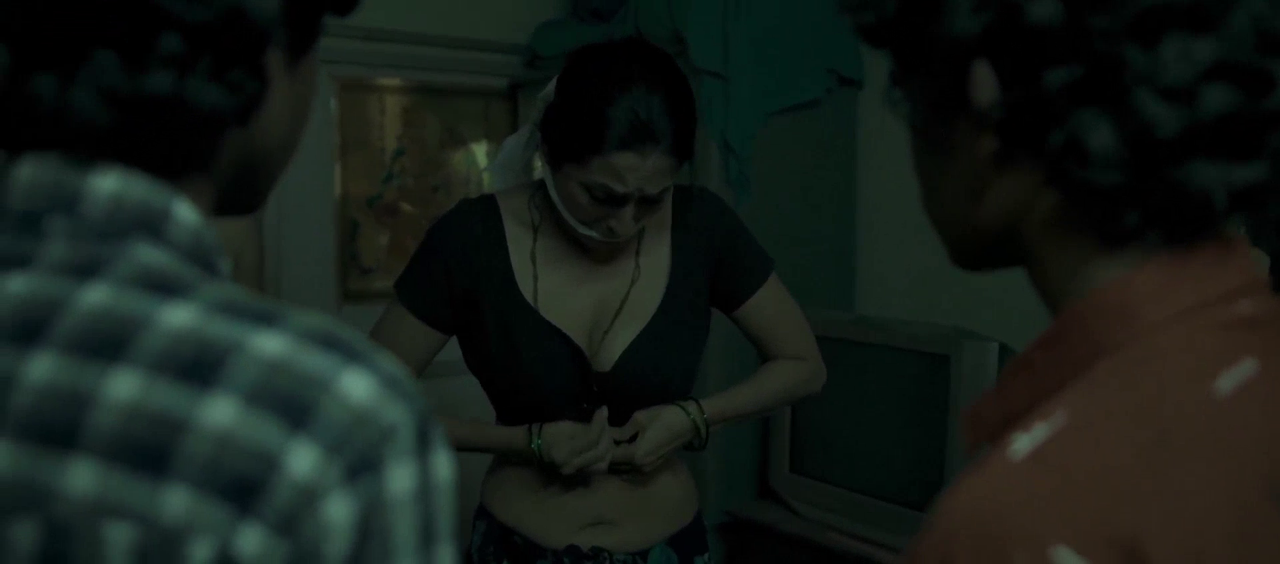 [Image: vlcsnap-2025-11-01-16h25m49s243.png]