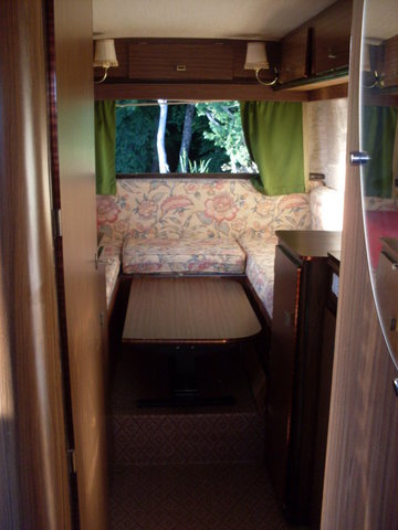 30177_1275150606176_2907447_n