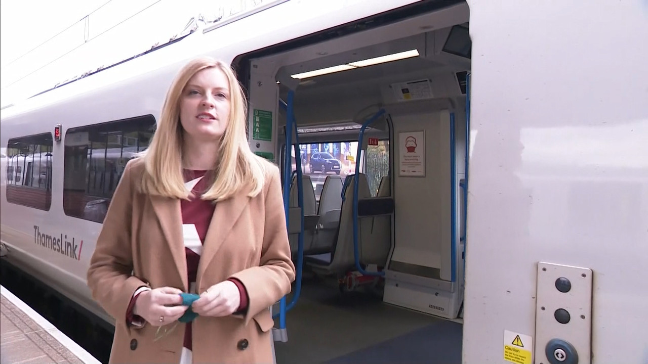ITV News London_20210513_18001830.ts_snapshot_17.31.846