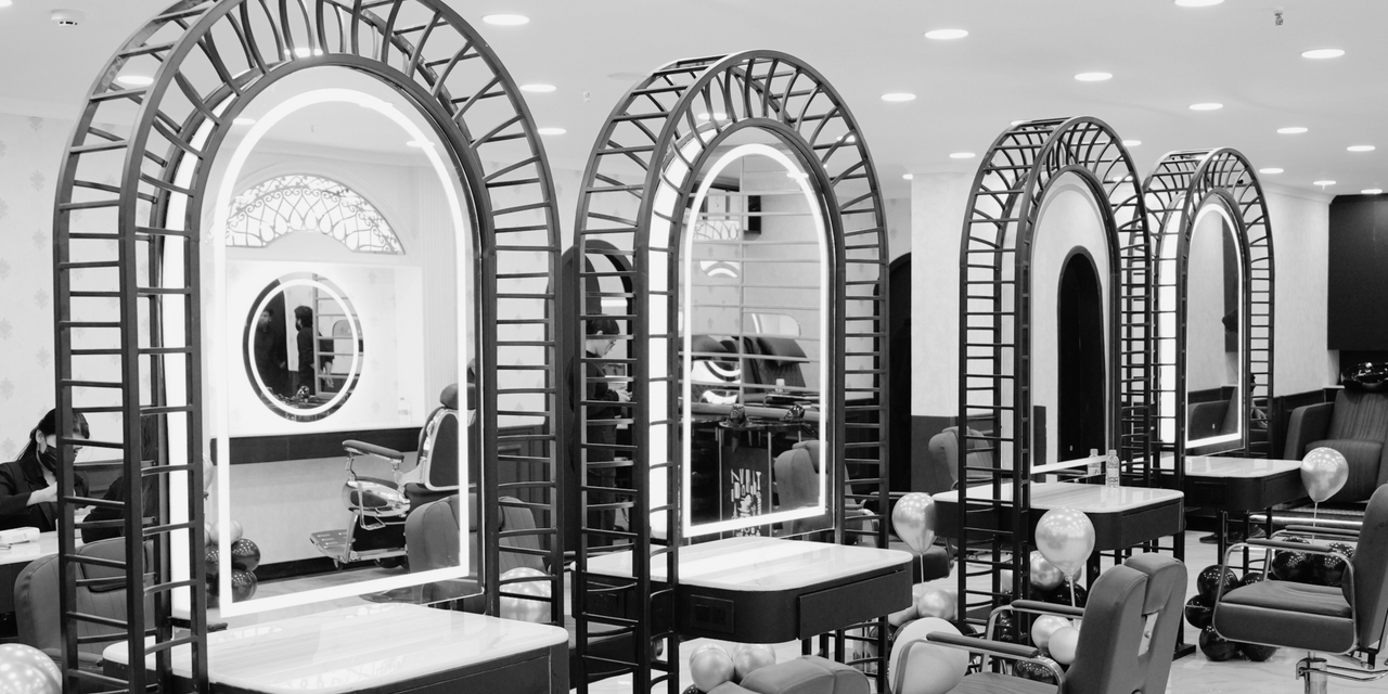 Ladies Salon