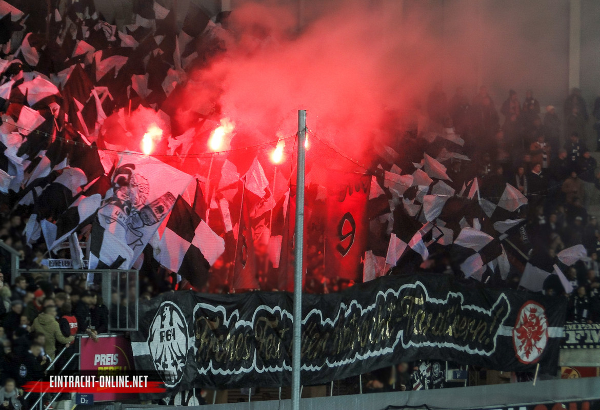 19-20-sc-paderborn-eintracht-frankfurt-03