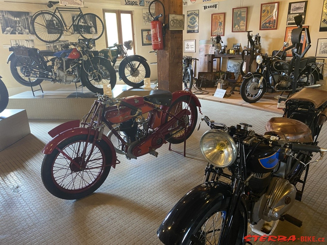 img109993dbedaa7b31261f60f2bf03a97d