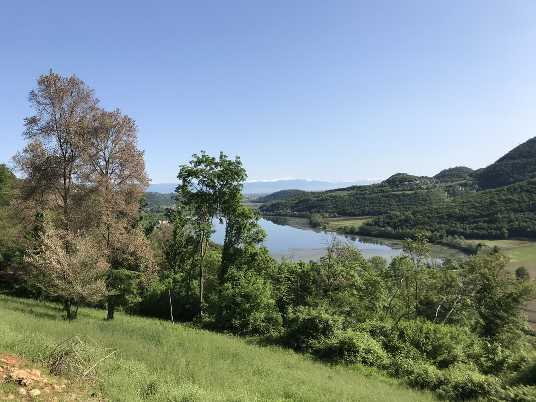 91CAE2CA-C27E-45A8-851E-D532B111DAEB