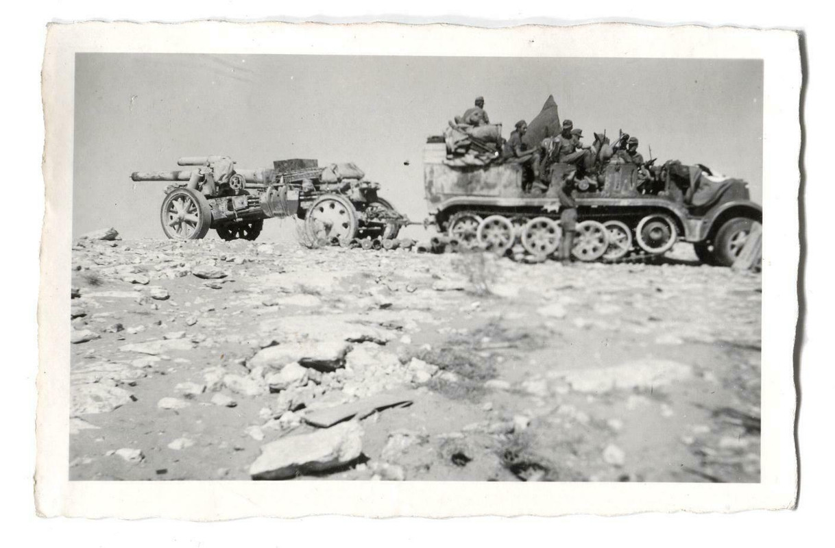 Foto - eine sFH 18 fährt in Stellung