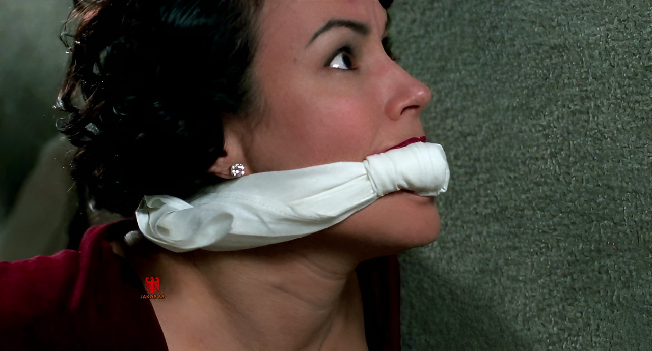Jennifer Tilly 5 - Bound 1996