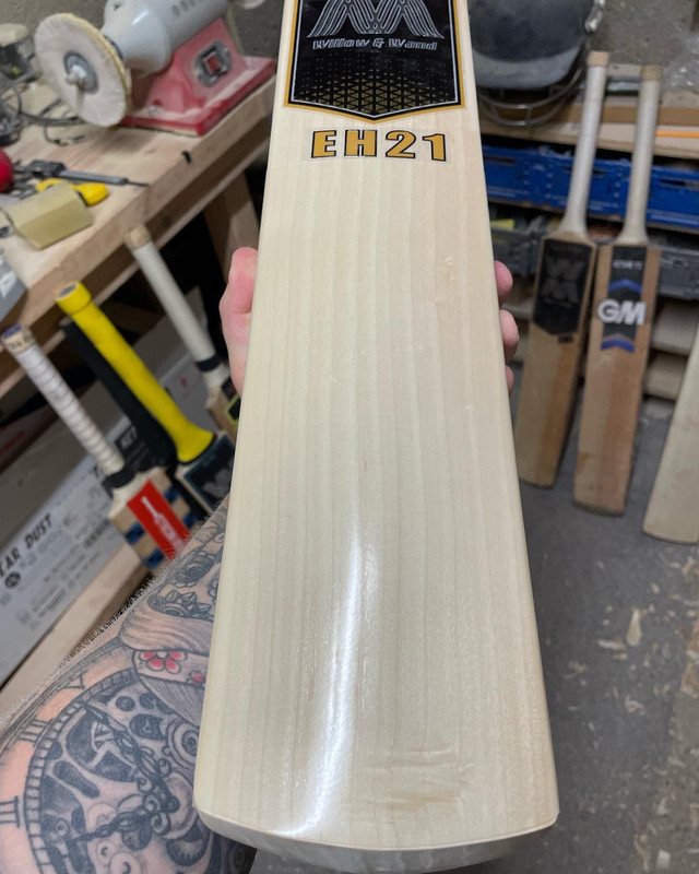 6B5565DE-1BC5-4126-A75D-F6DE82AF0946