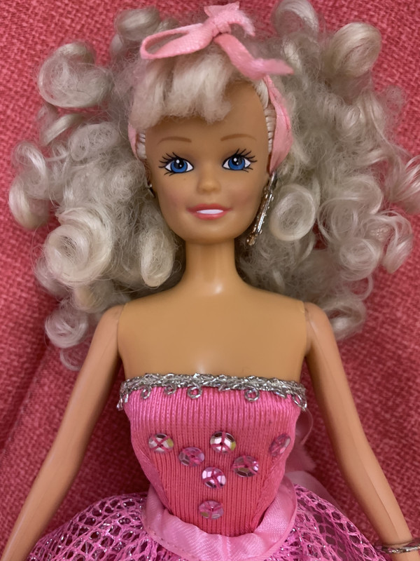 9EF5DAAB-C76B-4AE4-B821-CA08089BBA59