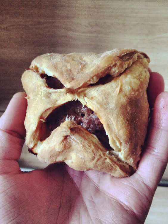 funnyfacepasty.jpg