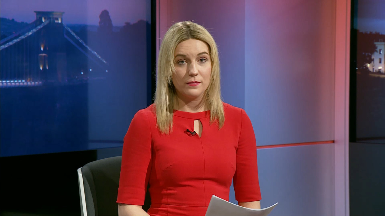 04.12 - 22.30.00 - ITV News West Country..ts_snapshot_13.33.569