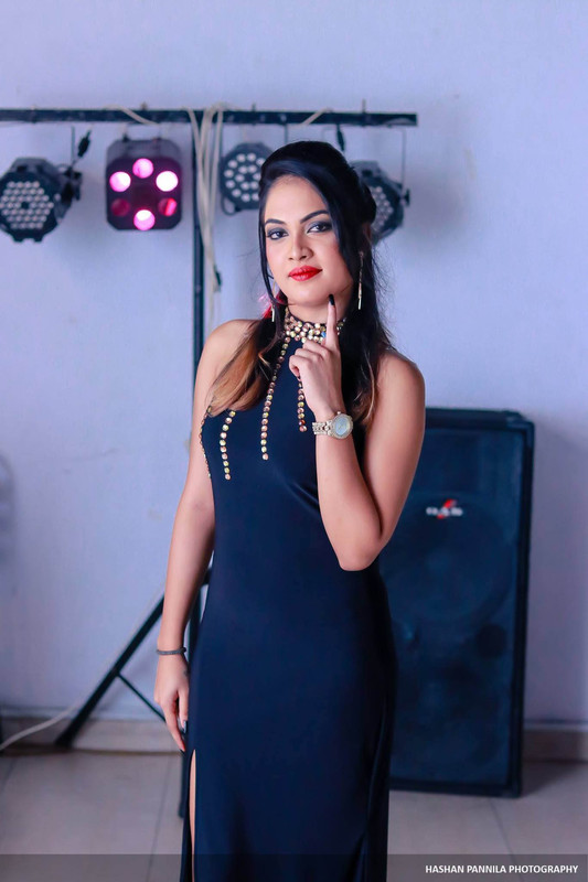 srilankanmodel_1543333308_392538