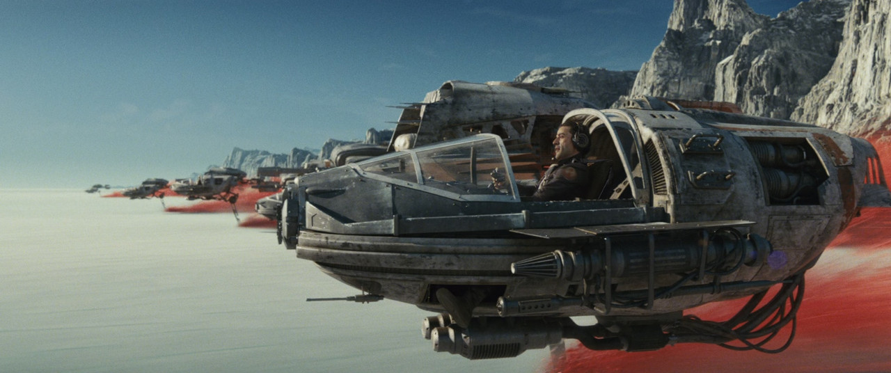 Star Wars - The Last Jedi (2017).mkv_snapshot_01.59.58_[2018.03.