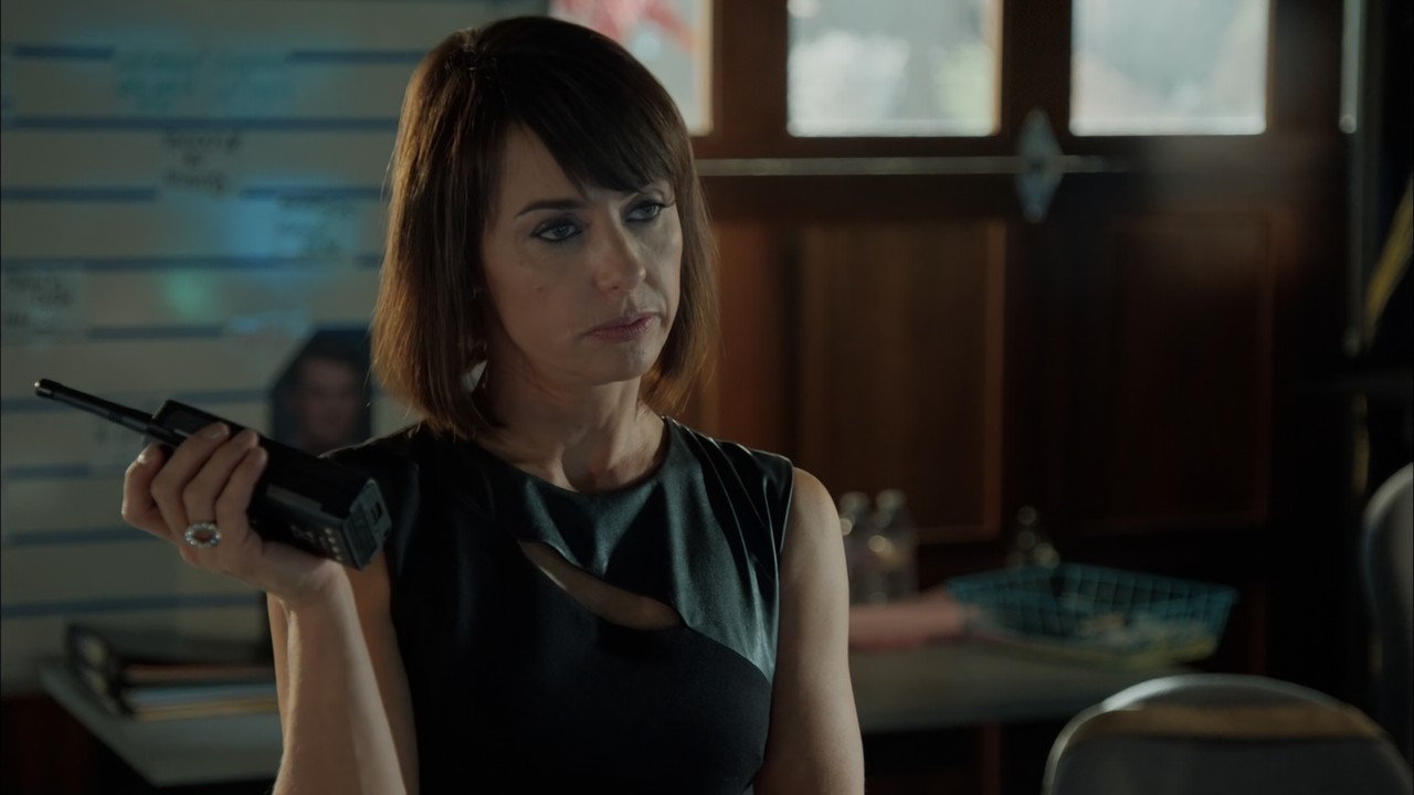 UnREAL (2015) - S01E02 - Relapse (1080p WEB-DL x265 Vyndros).mkv