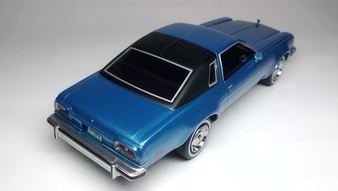 Chevrolet Chevelle Malibu Classic Colonnade Coupe (10)