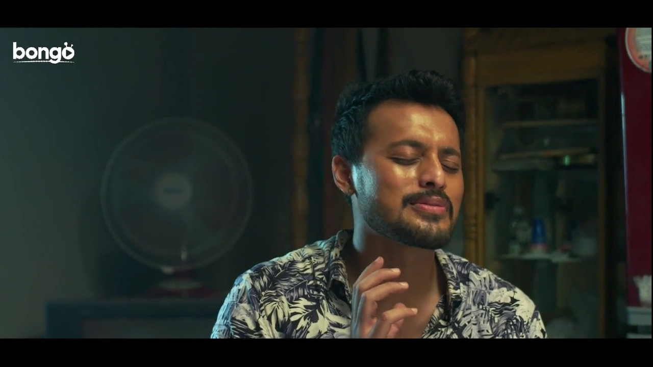 Nishigondha Movie Screenshot