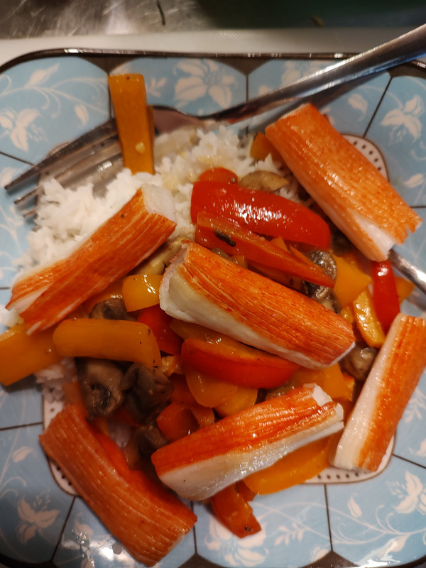 fake-lobster-stir-fry-29Apr25