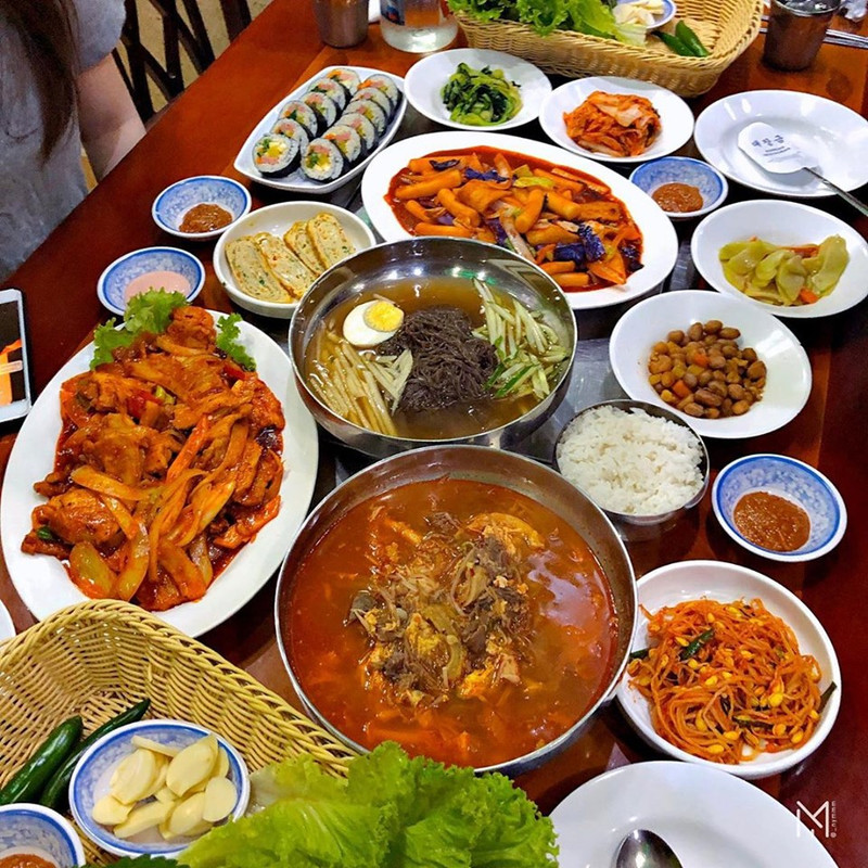 'Để Mị nói cho mà nghe' 1001 MÓN ĂN ĐẾN TỪ XỨ SỞ KIM CHI của các oppa - ảnh 31 "de mi noi cho ma nghe" 1001 mon an den tu xu so kim chi cua cac oppa - anh 31