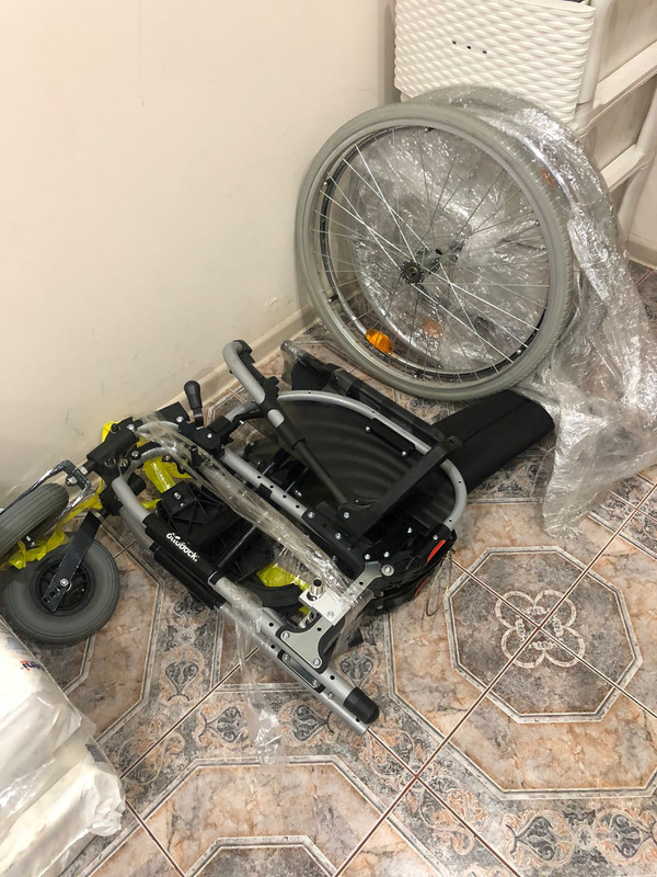 D500A0A2-1DBC-42E8-A79A-4028CB12AF09