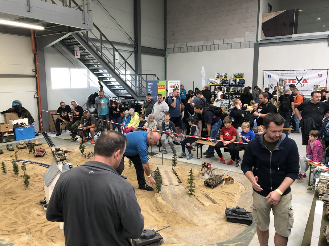 D2B74408-ED0A-420C-9BA5-6BAA8352BDFA