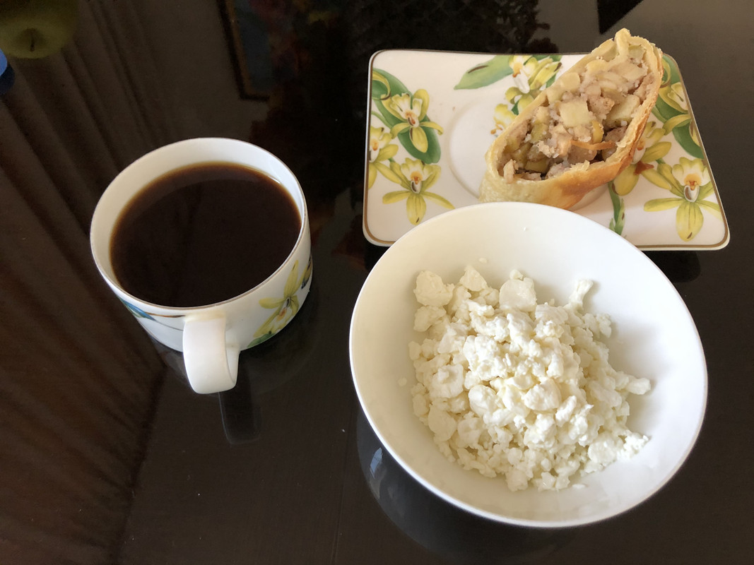 E2126F1F-FAF9-4EC0-BDAF-B99BE27A5396