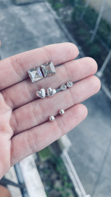 Aretes variados (diferentes precios)