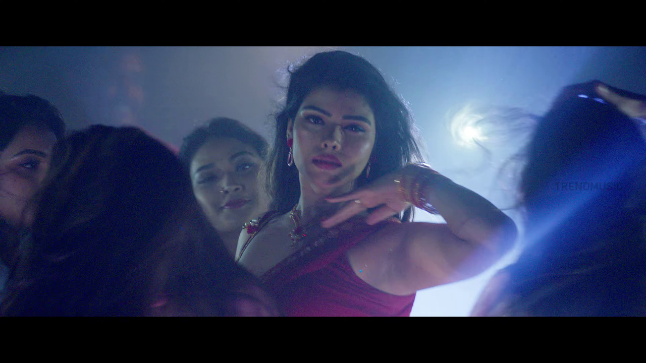 vlcsnap 2025 11 25 23h31m32s933