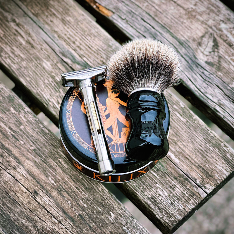 09C85DB0-33E6-4E24-9B32-CFD910E1BA72