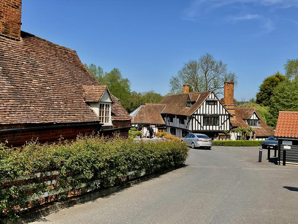 Пёстрая лента. Путешествие по сельским дорогам Англии в мае 2025 г.