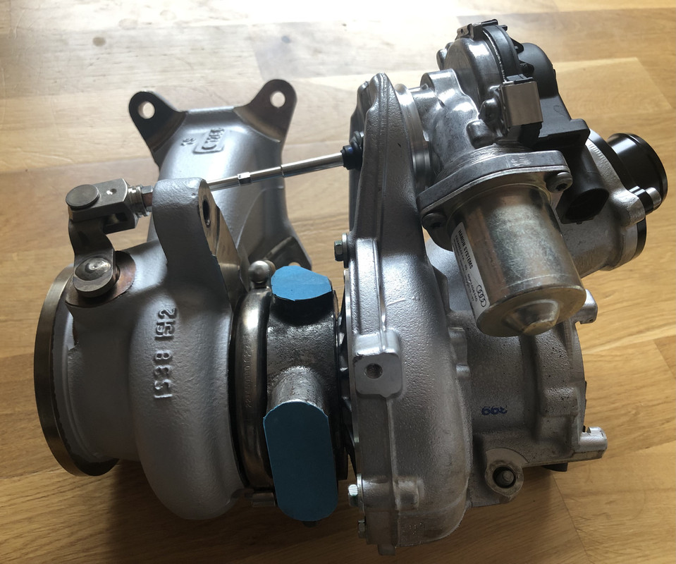 261C9A7D-BFE3-4E50-AC12-A37B7D33982E