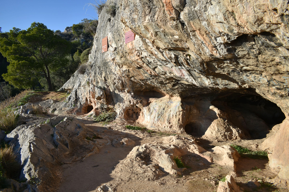 Σπήλαιο του Ευριπίδη (1)