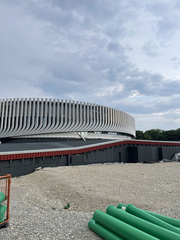 AFAD2C27-CDAC-4251-ADEC-40D1FF75FE58