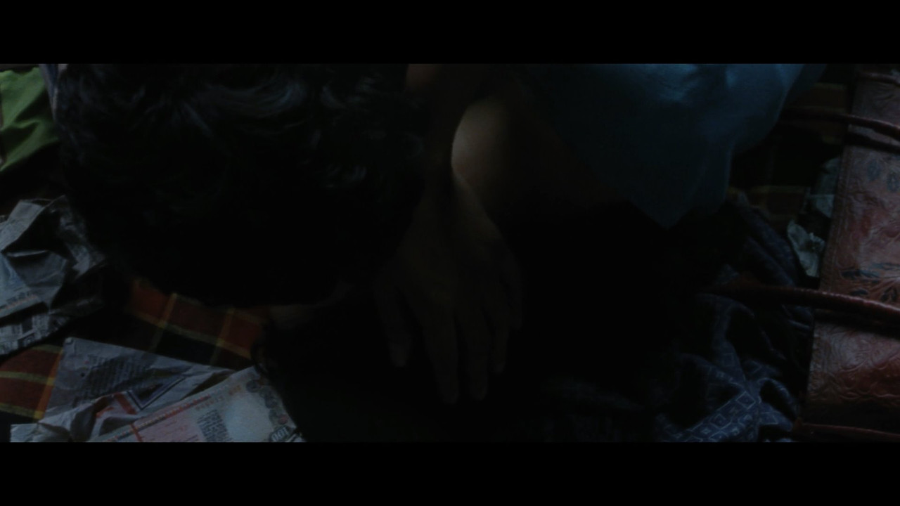 Miss.Lovely.2012.1080p.NF.mkv_snapshot_04.48_[2021.07.14_11.03.12]