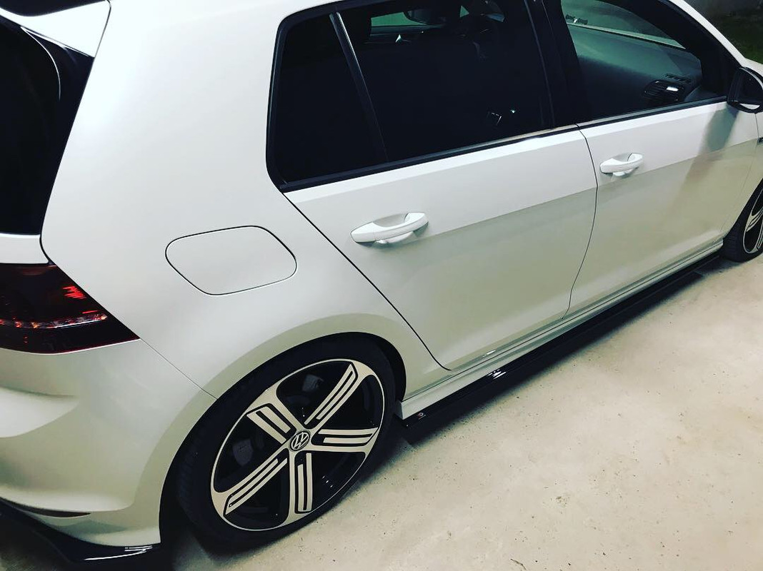 FFE33593-F313-42C0-A354-9AC8814E1436