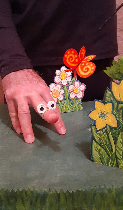 O DINOSSAURO E A BORBOLETA - foto de Péricles Raggio2