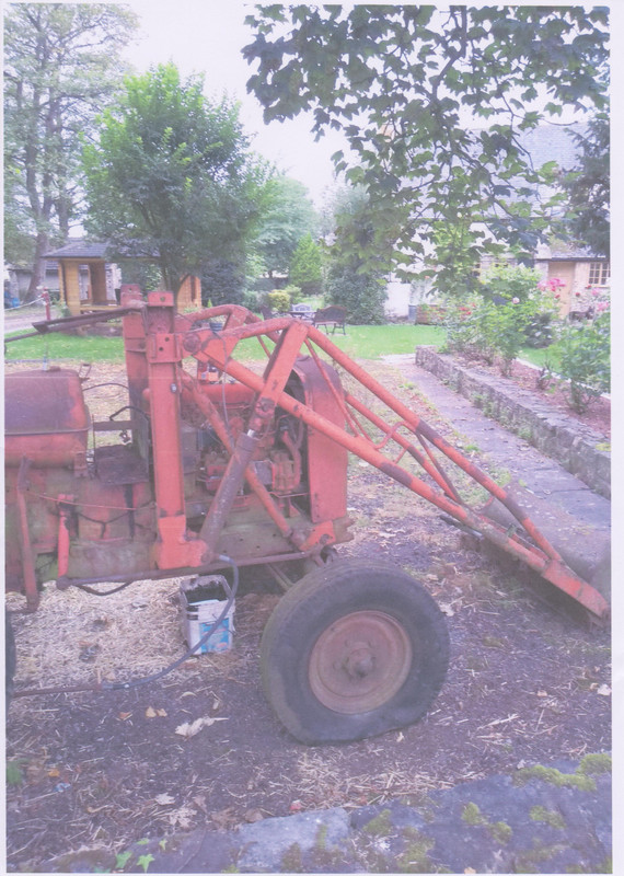 Nuffield loader 02 001