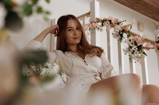 Amalia Davis - Full Bloom 0019
