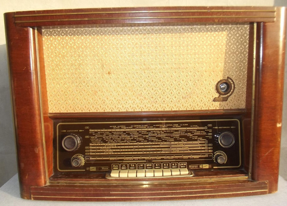 stare-lampove-radio-stradivari-11e91-3d-ve-sve-dobe-top-rok-vyr-1955-94167734