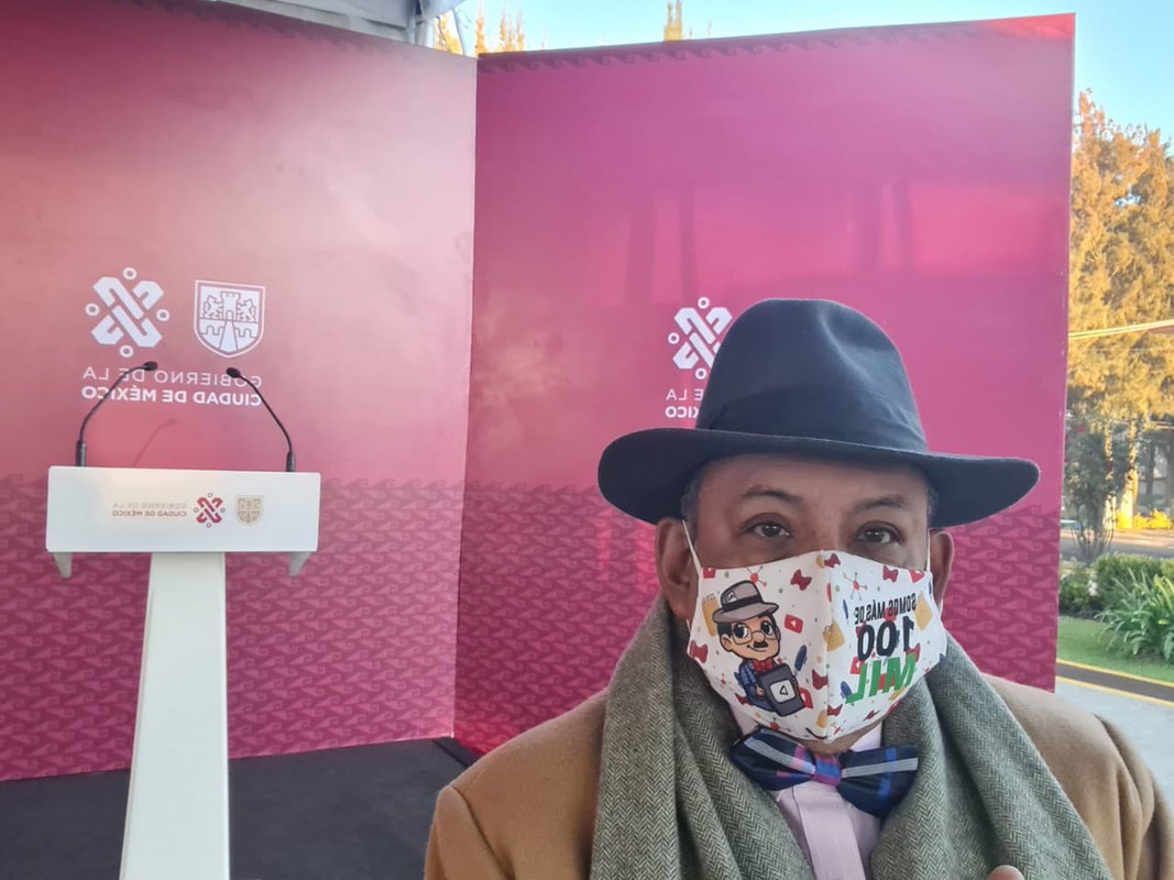 Lord Molécula pide a Claudia Sheinbaum que homenajee a Vicente Fernández