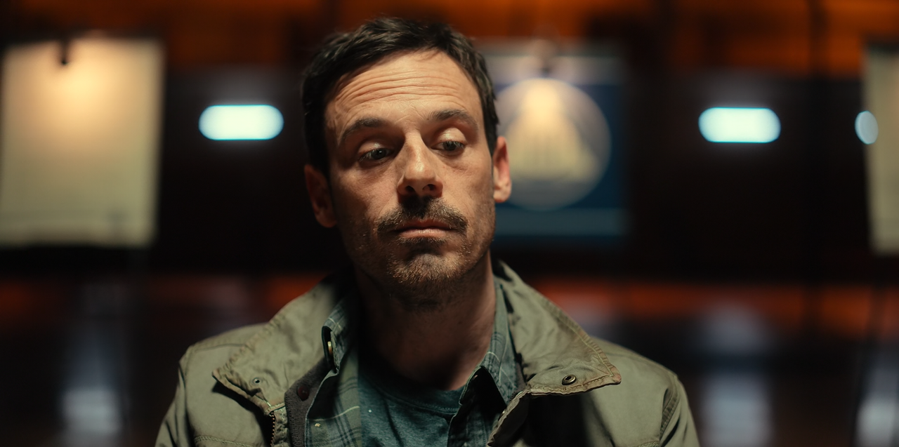 Narcos.Mexico.S03E01.12.Steps.1080p.10bit.BluRay.AAC5.1.HEVC-Vyndros.mkv_snapshot_09.55_[2023.04.02_