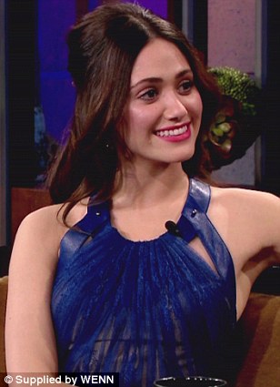 Emmy_Rossum_04