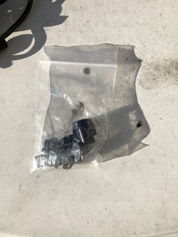 9566B5AA-DD79-437A-8DCA-64CC2B0932CA