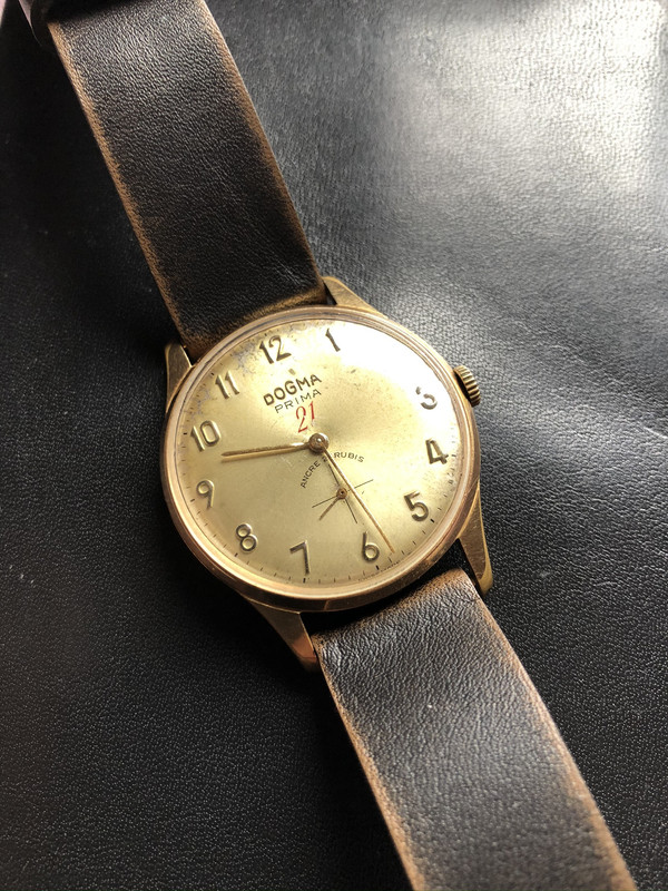 ECCD76E9-32B5-4D23-AA9B-D9F37F2506B5