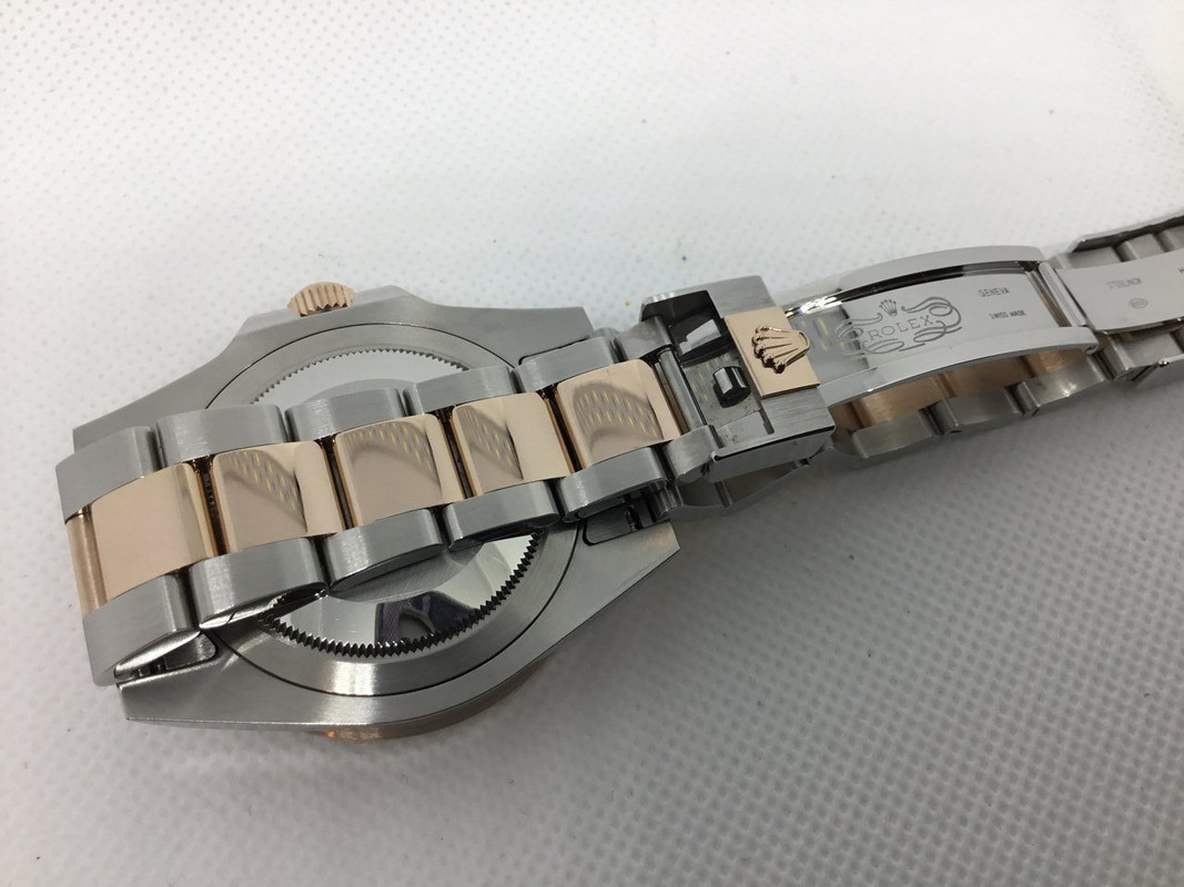 B9B5BF9A-0B24-41C9-8D02-7432744966B5